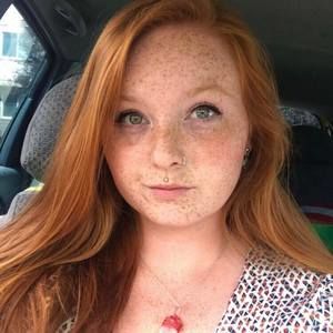 Meet your Posher, Alia